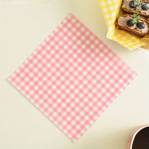 Papier sulfurisé jetable de haute qualité pour emballage alimentaire, idéal pour burgers, biscuits et autres plats rapides - Product Image 3