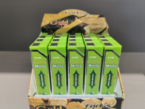 Encendedor de Cigarrillos de Metal de Lujo Personalizado, Encendedor de Chispa a Prueba de Viento con Diseño de la <span class=keywords><strong>Bandera</strong></span> de Cuba, Recargable con Butano y Duradero - Product Image 1