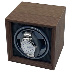 Boîte à remontoir automatique <span class=keywords><strong>de</strong></span> luxe populaire pour montre, design carré unique en MDF, bois <span class=keywords><strong>de</strong></span> noyer et <span class=keywords><strong>fibre</strong></span> <span class=keywords><strong>de</strong></span> carbone - Product Image 4