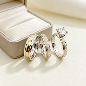 Fedi Nuziali per Lui e Lei, Set di Anelli per Coppie, Bicolore Satinato, Placcato Oro 18k, Anello di Fidanzamento in Acciaio Inossidabile per Donne - Product Image 1