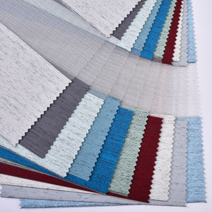 ستائر رول زيبرا داخلية مخصصة التصميم بالجملة، 100% بوليستر، معتمة، أفقية، مقاومة للماء للمنزل - Product Image 4