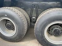 Tout nouveau modèle CNG FONTON 12 roues camion à benne basculante 8*4 Type d'entraînement 420 hp camion à benne basculante à vendre