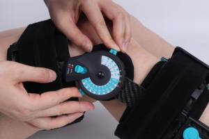 Lesión de menisco Fractura de ligamento Dislocación de stent de miembro inferior Rehabilitación postoperatoria Fijación de articulación de codo de rodilla - Product Image 2