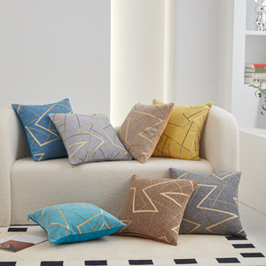 Hot Selling Retro Geometric <strong>Stripe</strong> Chenille <strong>Cushion</strong> Covers Celebrities Eco-Friendly Zipper Closure 7 Colors Modern Hotel Home - Product Image 1