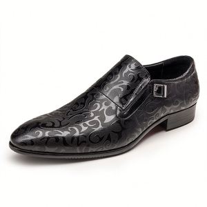 New Autumn Business Style Men's <b>Shoes</b> Featuring Engraved <b>Decorations</b> Closed Toe Anti-Slip Lightweight - Product Image 2