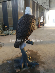 <span class=keywords><strong>Arte</strong></span> de bronce de Metal tamaño grande pájaro águila de bronce estatua sentada en el árbol - Product Image 4
