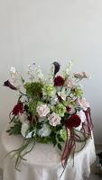 Boule de fleurs artificielles personnalisable de haute qualité, centre de table blanc et vert pour la décoration de mariages et de fêtes