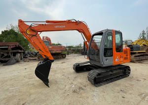Expédition immédiate : excavatrice sur chenilles Hitachi ZX70 d'occasion, en bon état de marche, mini-excavatrice Hitachi 70 pour travaux d'irrigation et de terrassement. - Product Image 5