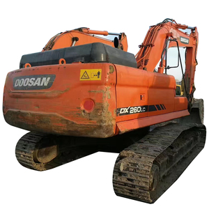 รถขุด Doosan DX260LC สีส้ม แบบตีนตะขาบ รถมือสองรับรองคุณภาพจากเกาหลี เครื่องยนต์จากเกาหลี น้ำหนัก 26000 กก. ใช้งาน 0-2000 ชั่วโมง - Product Image 1