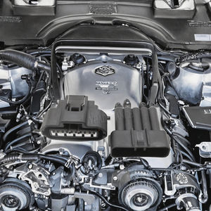 Adaptador Automotriz de 2 Pines con Conector de Nylon de Doble Núcleo y 5 Pines Automotrices, Fabricado por un Fabricante de Conectores Automotrices - Product Image 2