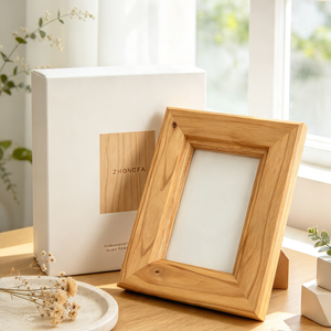 Cadre photo en bois massif personnalisé avec revêtement verni, finition lisse, pour décoration intérieure, cadeau, affichage, fourniture OEM - Product Image 2