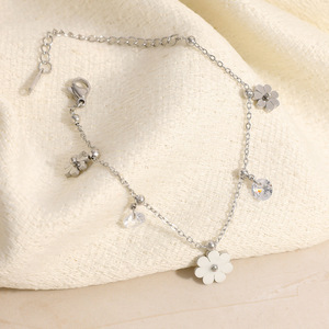 Flower Charm <b>Bracelet</b> 18k Gold Plated With <b>Shell</b> And Zircon Pendant For Women Everyday Wear - Product Image 4