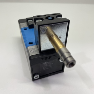 Vannes de commande directionnelles à actionnement électrique et pneumatique <span class=keywords><strong>MN1H</strong></span>-<span class=keywords><strong>5</strong></span>/<span class=keywords><strong>2</strong></span> <span class=keywords><strong>D</strong></span>-<span class=keywords><strong>1</strong></span>-<span class=keywords><strong>FR</strong></span>-<span class=keywords><strong>C</strong></span> - Product Image 3