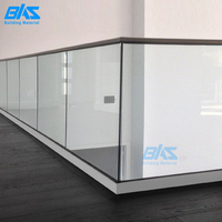Système de garde-corps moderne en verre trempé en aluminium en forme de U balustrade sans cadre pour villa intérieur extérieur balcon escalier terrasse base