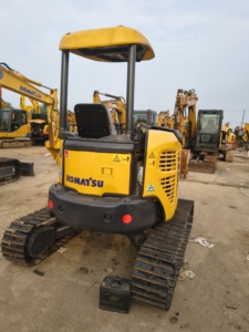 Mini-excavatrice Komatsu PC35MR / Excavatrice hydraulique compacte Komatsu PC35 0,11 m³ - Product Image 3
