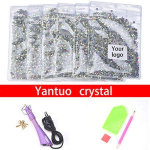 Yantuoクリスタル卸売り強い接着剤ホットフィックスフラットバックラインストーンAB色ホットフィックスフラットバックラインストーンバルク衣類用 - Product Image 5