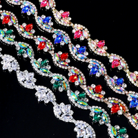 Chaîne de strass Gillian en forme de fleur à 12 facettes, à dos plat, pour DIY, style européen et américain, pour vêtements, robes de mariée et applications à griffes