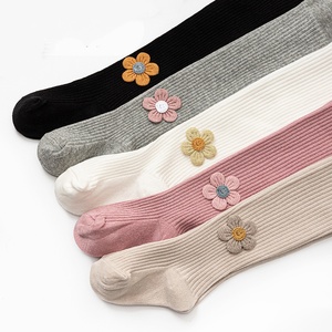 Medias de Algodón con Estampado Floral para Bebés y Niñas Pequeñas de <span class=keywords><strong>0</strong></span> a 8 Años, Estilo Casual para Uso Diario - Product Image 1