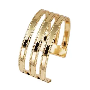 HANSIDON Minimalist Fashion Bracelets Bangle Cuff Hollow Punk Metal Bracelet Statemend Gold Plated Jewelry Accessory Wholesale