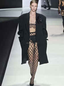 长茎红玫瑰性感缎面凉鞋，带玫瑰装饰花朵脚踝扣带，红玫瑰凉鞋细高跟婚鞋 - Product Image 6