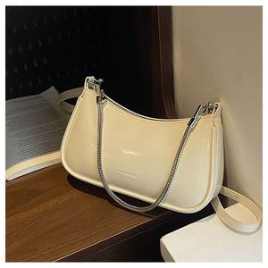 Bolso Bandolera Casual de Alta Gama para Mujer, Diseño Elegante para Llevar al Hombro, Material PU, Forma Cuadrada Pequeña, Se Puede Llevar en la Mano.8040 - Product Image 2