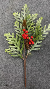 Arbre <span class=keywords><strong>de</strong></span> Noël avec aiguilles <span class=keywords><strong>de</strong></span> pin vert pour décorations extérieures <span class=keywords><strong>de</strong></span> Noël Picks Red Berry Pin Branches Fleurs Artificielle Mini - Product Image 6