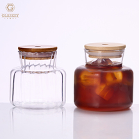 كوب زجاجي شفاف مع غطاء وشفاطة، كوب شاي مخطط، كوب للمشروبات الباردة، وعاء زجاجي سعة 390 مل