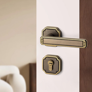 <span class=keywords><strong>2025</strong></span> phong cách mới nóng Bán tối giản sang trọng khách sạn nhà NỘI THẤT PHÒNG bằng gỗ cửa Antique Brass Lỗ mộng khóa cửa xử lý khóa - Product Image 6