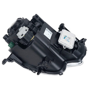 Conjunto de Faros Delanteros para Jeep Cherokee 68206663AH 68206662AH, Luz Halógena/Xenón de 12V para Modelos 2014-2016 - Product Image 3