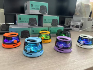 <span class=keywords><strong>2025</strong></span> Âm Thanh Máy Nghe Nhạc G200 BT 5.3 Từ Đứng Mini Loa Mạnh Mẽ Subwoof RGB Đầy Màu Sắc Ánh Sáng Ngoài Trời Di Động Loa - Product Image 4