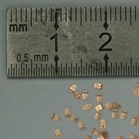 Composants de terminaison semi-conductrice en acier inoxydable de précision personnalisés, service d'estampage de pièces pour l'usinage