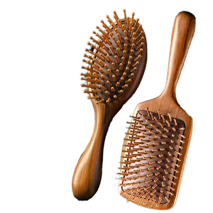 <span class=keywords><strong>Brosse</strong></span> <span class=keywords><strong>à</strong></span> <span class=keywords><strong>cheveux</strong></span> <span class=keywords><strong>en</strong></span> <span class=keywords><strong>bois</strong></span> de santal naturel écologique, <span class=keywords><strong>brosse</strong></span> démêlante <span class=keywords><strong>en</strong></span> <span class=keywords><strong>bois</strong></span> véritable pour massage du cuir chevelu et peigne pour les méridiens - Product Image 1