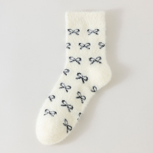 รองเท้าแตะขนฟูนุ่มสำหรับผู้หญิง, ถุงเท้าใส่ในบ้านใส่ในฤดูหนาว - Product Image 3