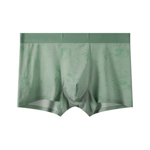 Boxers <span class=keywords><strong>pour</strong></span> hommes <span class=keywords><strong>en</strong></span> <span class=keywords><strong>soie</strong></span> glacée avec impression tie-dye, logo personnalisé accepté, légers et respirants, sous-vêtements décontractés <span class=keywords><strong>pour</strong></span> hommes - Product Image 3