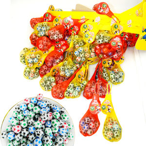 Fabricación de fábrica 35G Bolsa de malla de polvo sólido circular de <span class=keywords><strong>chocolate</strong></span> agridulce en forma de fútbol Varias bolas Caramelo adicional - Product Image 3