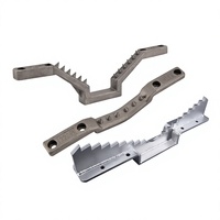 Convoyeur à chaîne à plaques en V Deli pour machines à bois, largeur de plainage max. 1600 mm, garantie 4 ans, fabriqué en Chine, modèles 220/275/320
