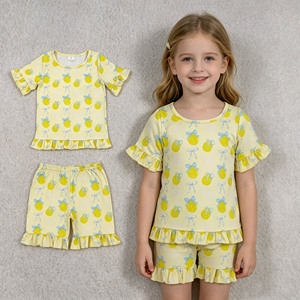 Conjuntos de Ropa para Niñas Pequeñas, Diseño de Fresas y Limones, Bonitos Lazos, Transpirables, Nuevos Diseños, RTS Boutique - Product Image 3