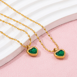 Collana Joolim Jewelry con Pendente a Cuore in Acciaio Inossidabile Placcato <span class=keywords><strong>Oro</strong></span> 18K <span class=keywords><strong>e</strong></span> Zircone Verde, Catena a Grani, Collane Trendy da Donna - Product Image 4