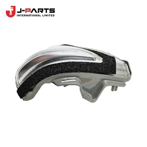 ชุดไฟเลี้ยวข้างขวา สำหรับ Toyota HIACE KCH10 Granvia ปี 2000-2002 อะไหล่แท้หมายเลข 81730-26020 8173026020 - Product Image 5