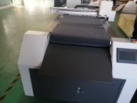 Máquina Plotter de corte plano de alimentación automática 900x600Mm 3 cabezales para pegatina de señalización tela acrílica corte de cuero 1200 mm/s