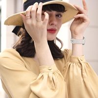 Nouveau bracelet en silicone respirant avec boucle papillon et maille colorée pour Apple Watch S9 Ultra 8/7/6/5/4/3 Series SE 2nd Ultra/2 49mm