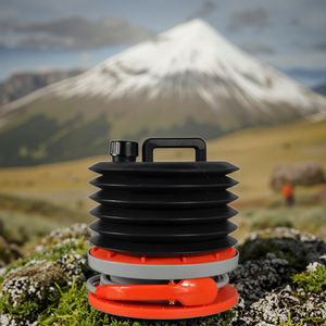 <span class=keywords><strong>Meilleure</strong></span> <span class=keywords><strong>douche</strong></span> <span class=keywords><strong>solaire</strong></span> portable de camping 10L avec batterie et fonction pliable pour le camping et la randonnée - Product Image 5