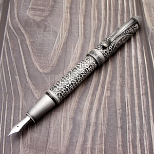 Pluma Estilográfica de Lujo de Plata Antigua de Alta Calidad con Logotipo OEM y Diseño Personalizado FP - Product Image 4