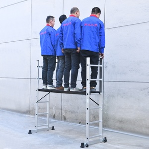 Échelle en aluminium d'échafaudage de ventes directes d'usine de Kollmax 2x7 étapes avec des roues de conseil pour la construction - Product Image 5