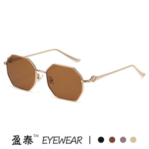 Lunettes de soleil polygonales en métal Yingtai, monture dorée, protection UV400, unisexes, tendance - Product Image 5