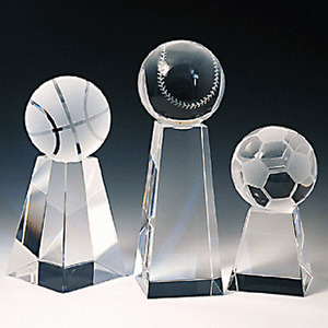Trophée de football personnalisé en cristal K9, petit trophée en verre avec base or et noir, boîte cadeau faite à la main, récompense de prestige pour le baseball, le basketball et le football - Product Image 3