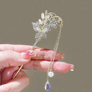 Horquillas para el Cabello con Diseño de Mariposa y Pedrería, Estilo Tradicional Chino, Accesorios con Borlas de Cristal, Horquillas Deslizantes - Product Image 4