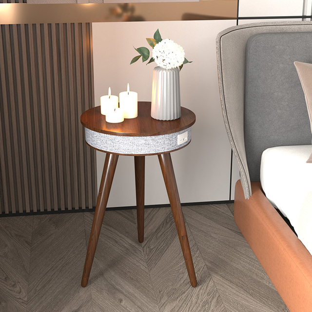 Modern Functional Portable Nordic Portable Round Wooden Stand Smart Side Coffee Speaker Table with USB and Wireless Charger
