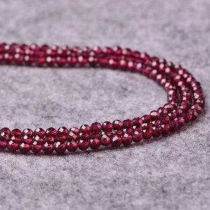 2MM Mozambique Granaten Steen Facetgeslepen Halfafgewerkte Losse Kraaltjes in Blauw Roze Geel Wit Paars Wit Pine Voetbalvormig Ontwerp - Product Image 5