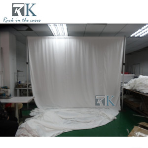 Kit de support de toile de fond robuste pour rideaux lourds avec tringle et draperie blanche - Product Image 2